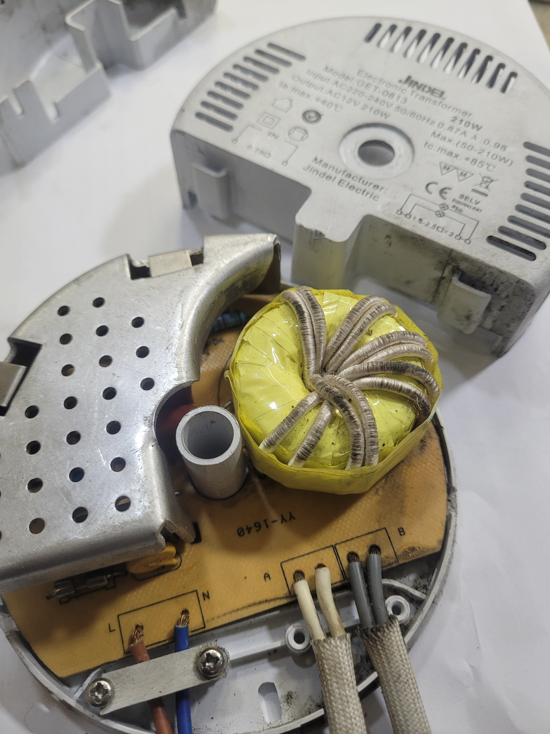 درایو مخصوص طبق تصویر