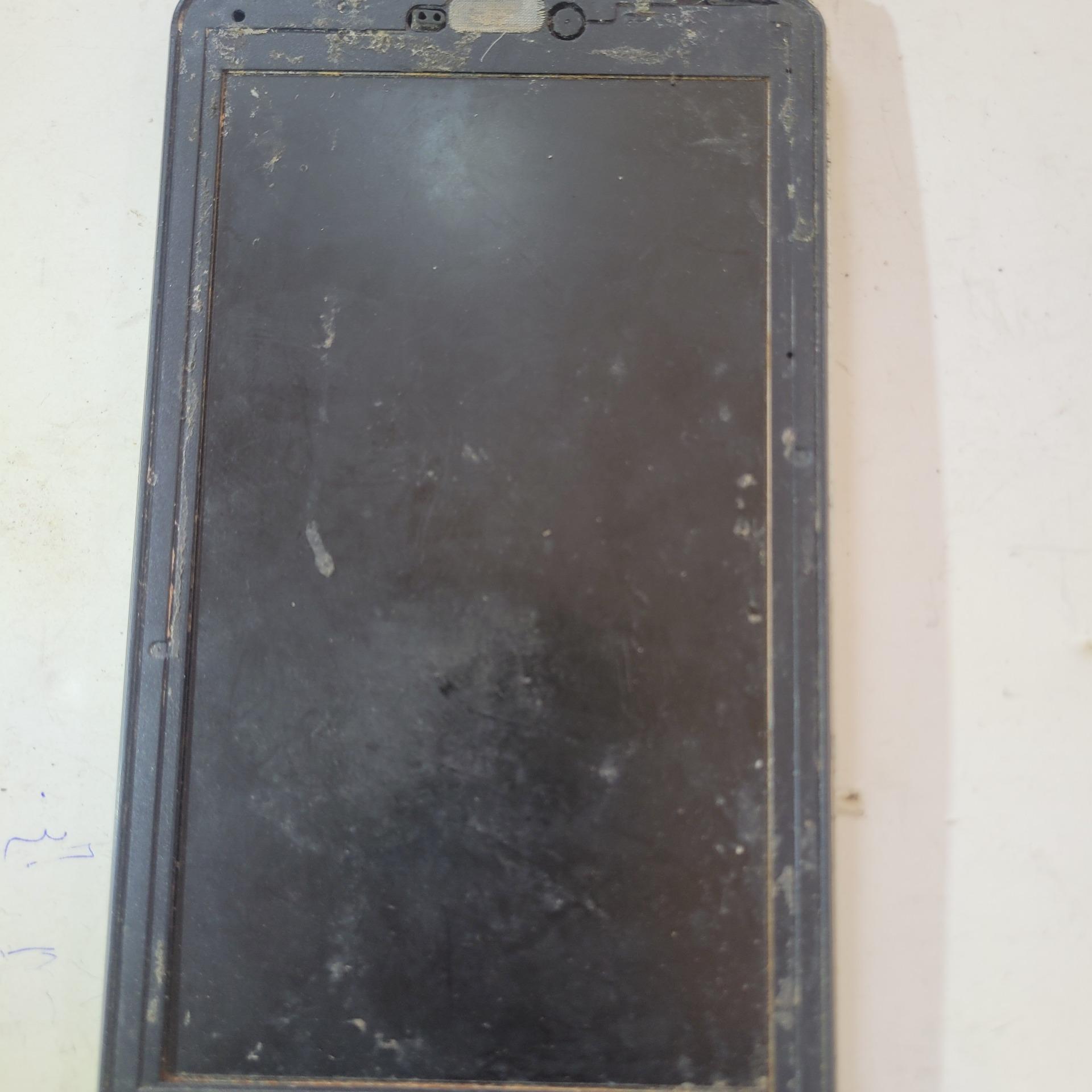 تبلت توضیحات دارد