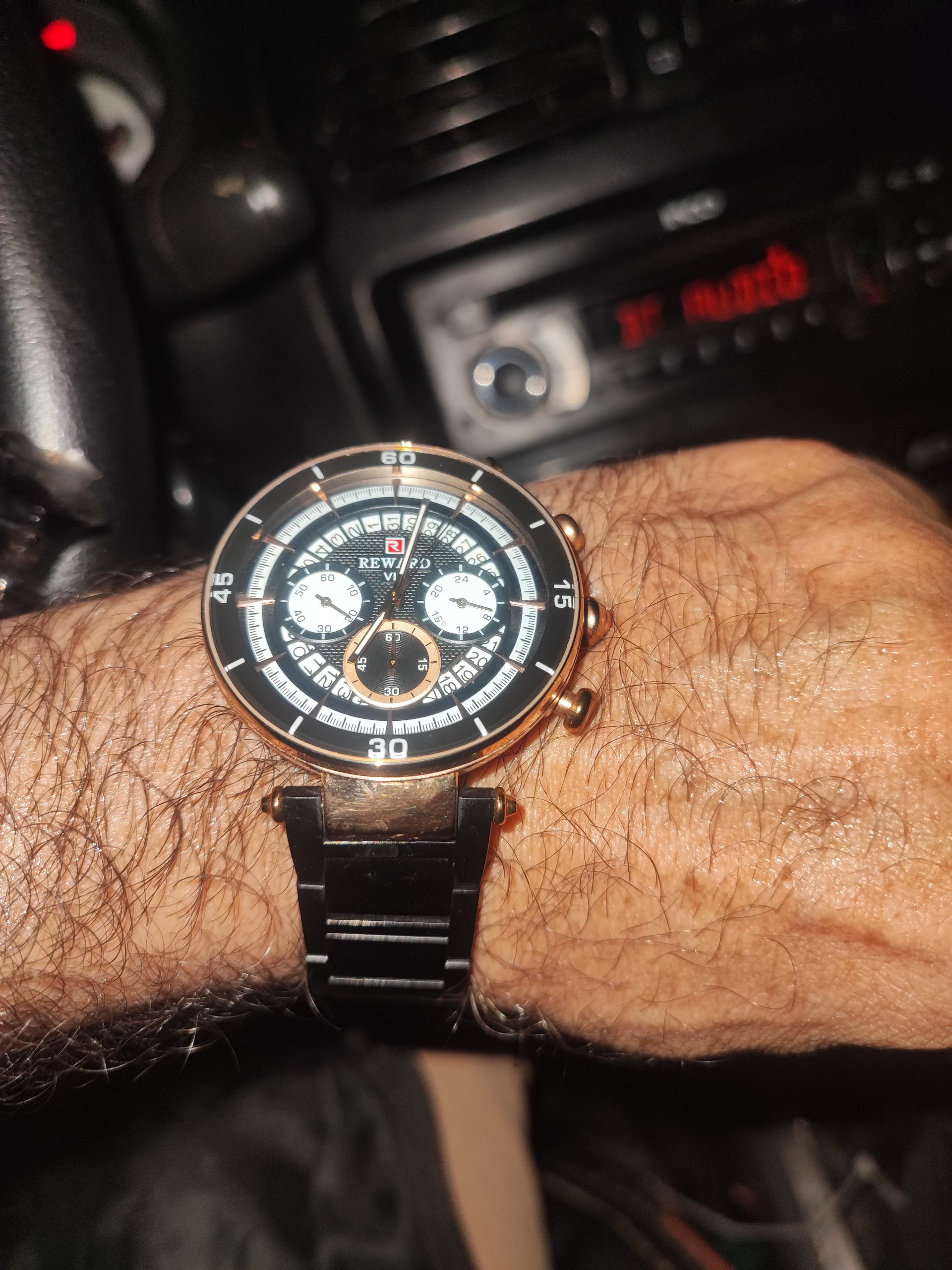 ساعت مچی نو ودرحد نو 2عدد