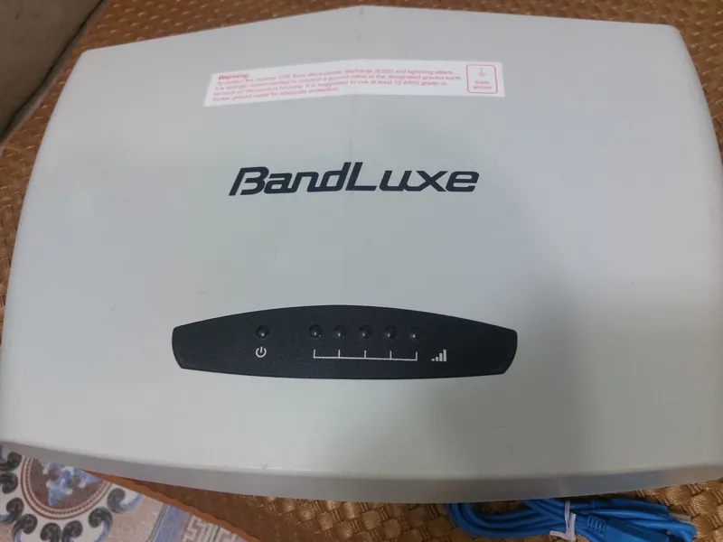 رادیو اوت دور بندلوکسbandluxe