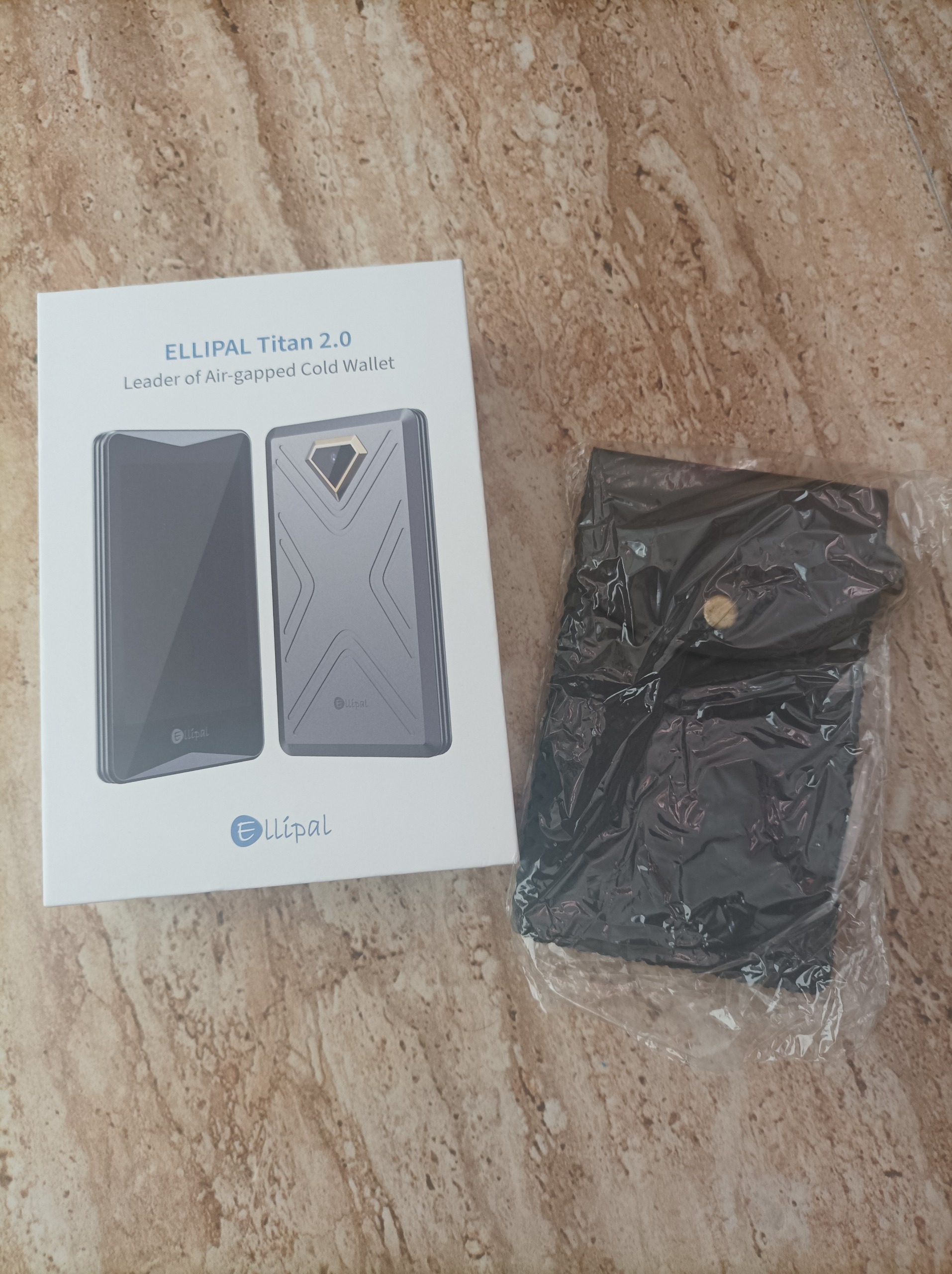 کیف پول سخت افزاری Ellipal Titan 2-2025