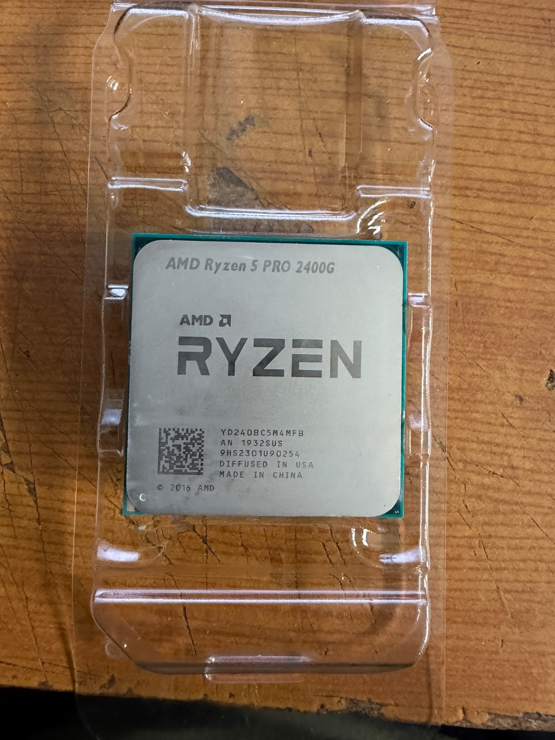 AMD Ryzen 5 PRO 2400G