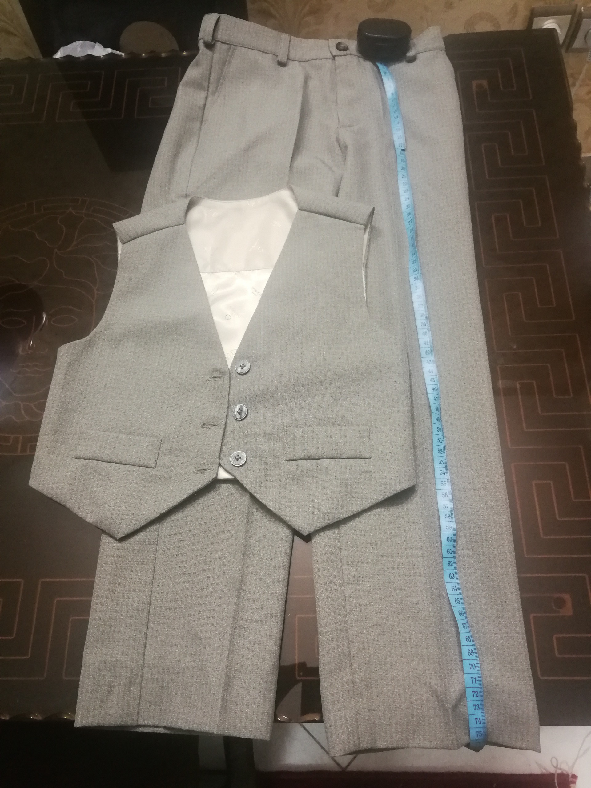 شلوار و جلیقه نیم تنه