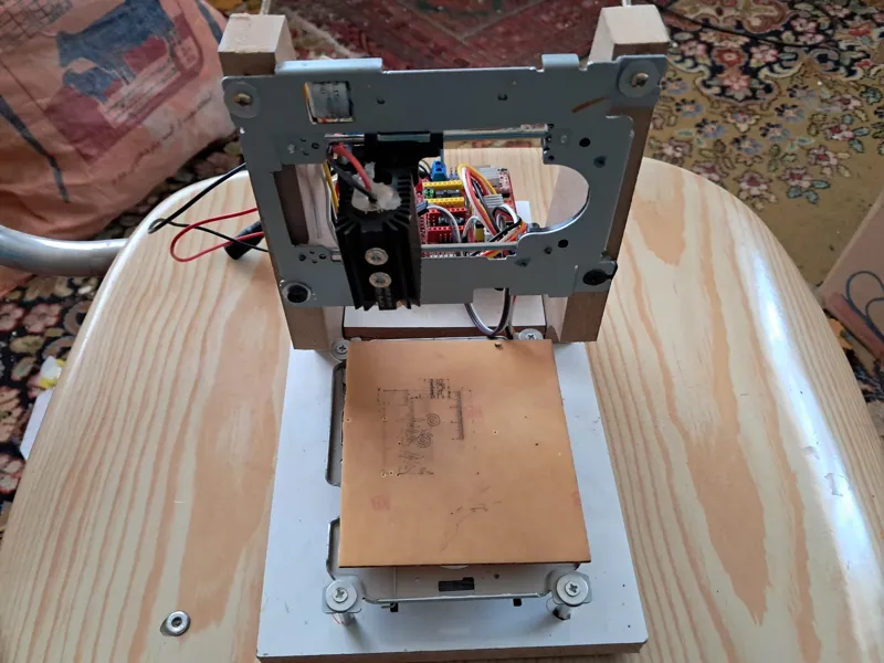 دستگاه cnc لیزر