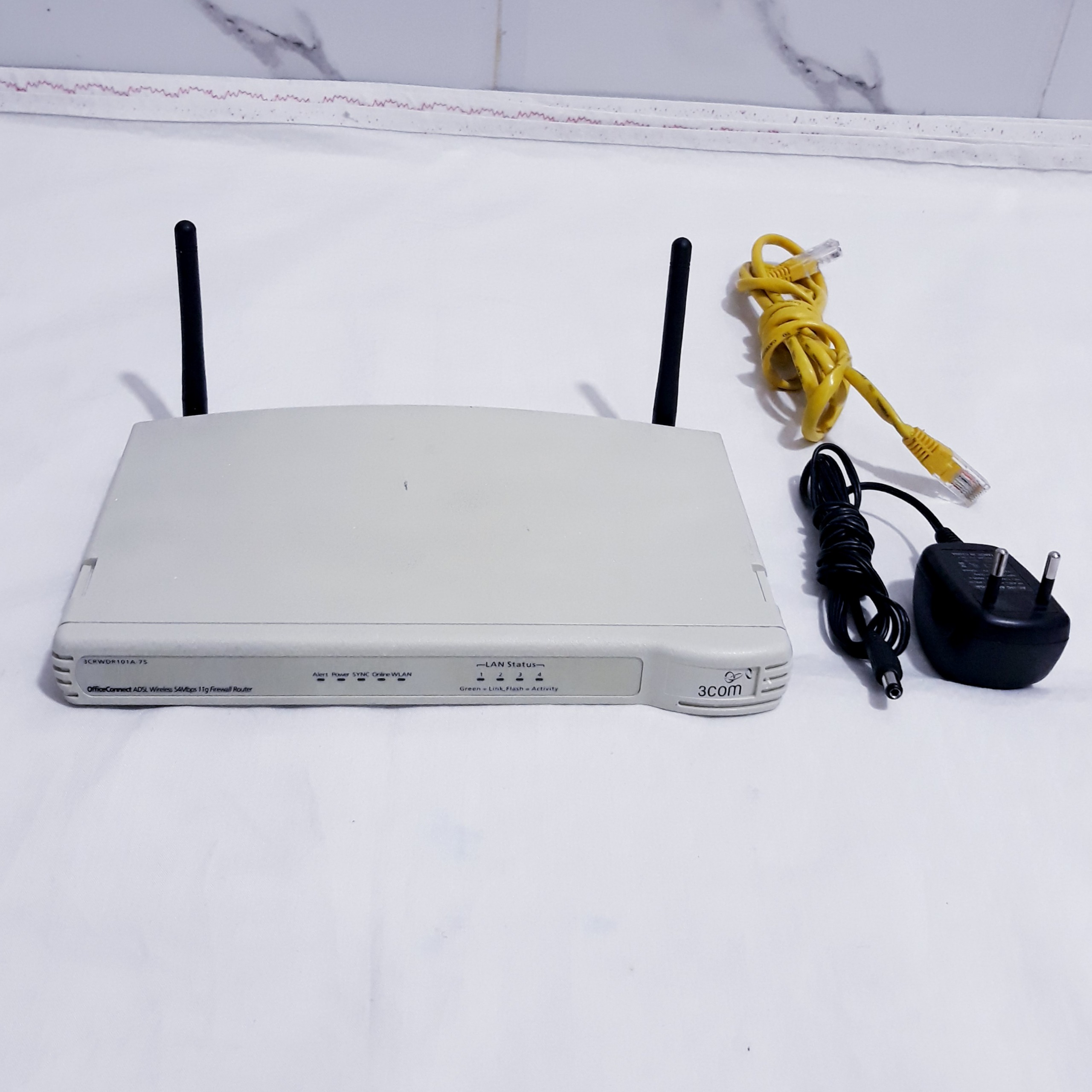 روتر فایروال وایرلس 3com طبق تصاویرتوضیحات