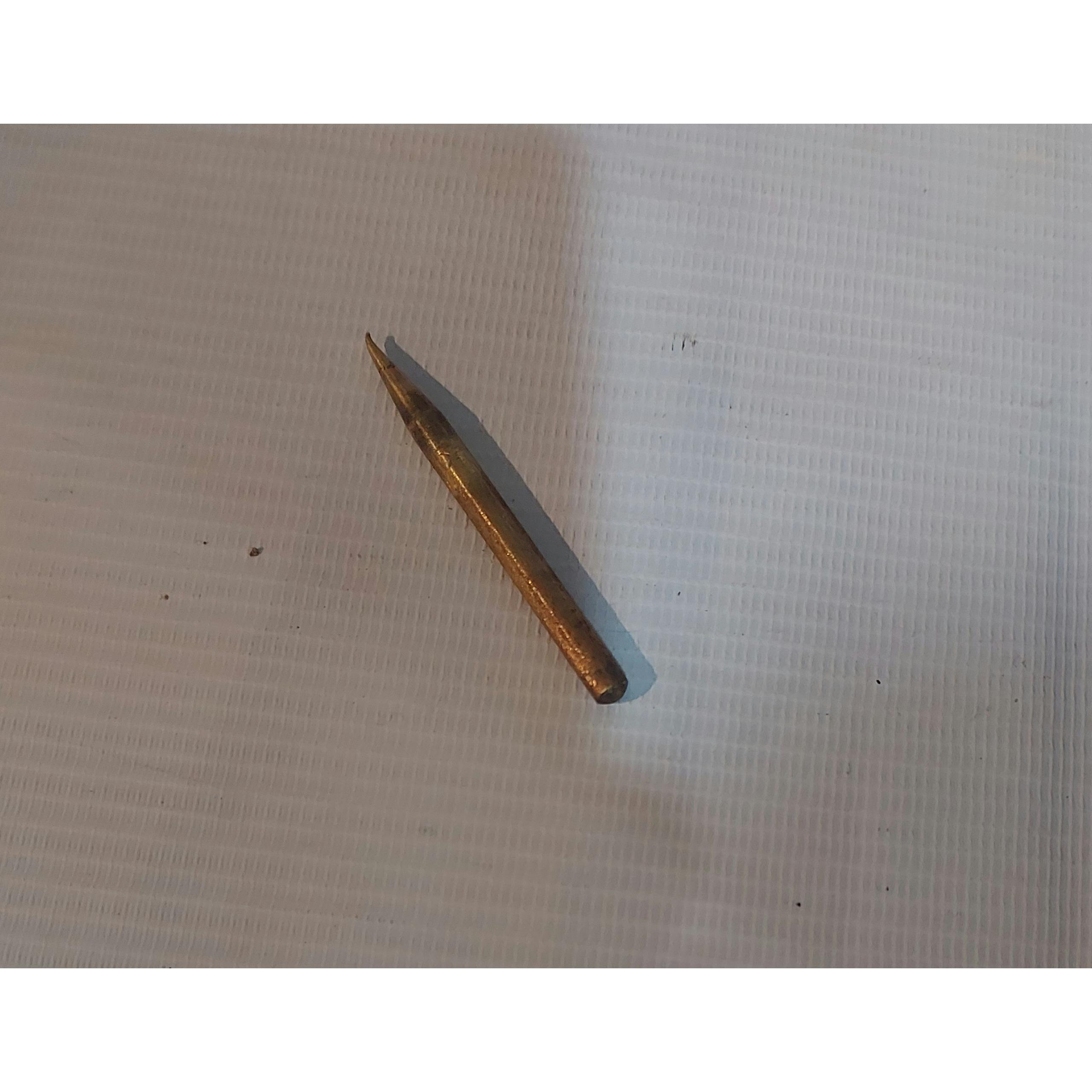 نوک هویه برنجی (به همراه پوسته هویه goat)