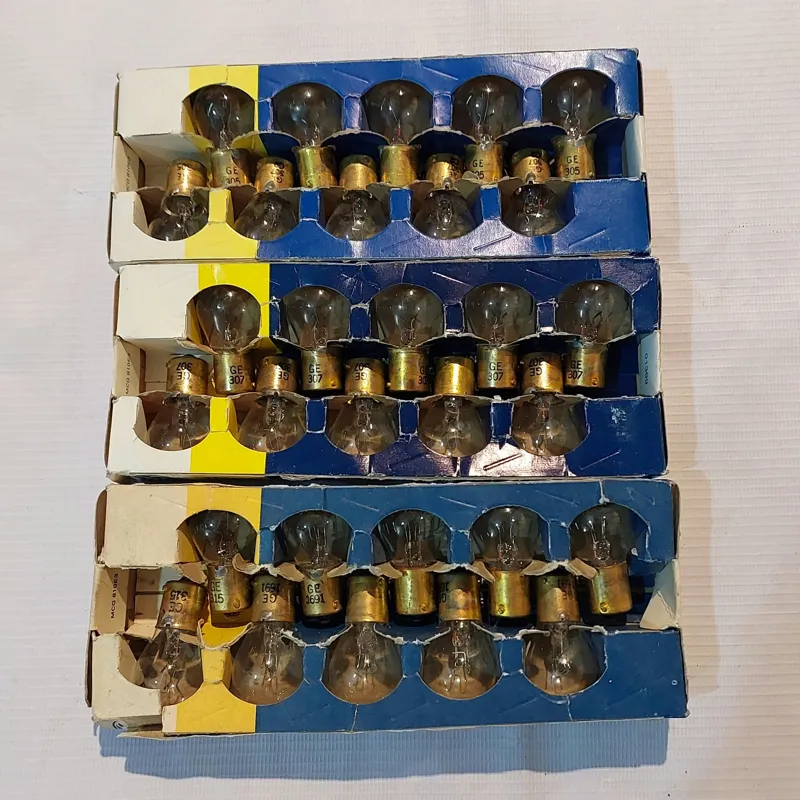 10 عدد لامپ تک کنتاکت آمریکایی جنرال الکتریک