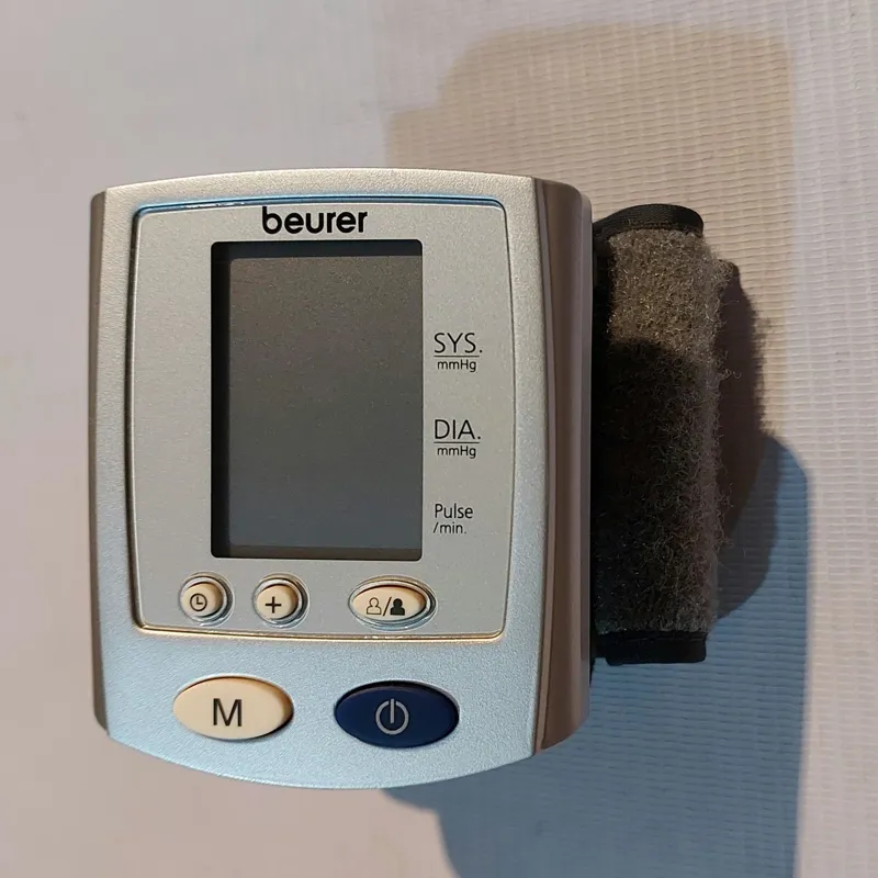 فشارسنج مچی بیورر ساخت آلمان Beurer BC08