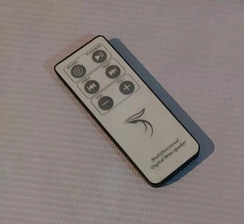 ریموت کنترل مینی اسپیکر