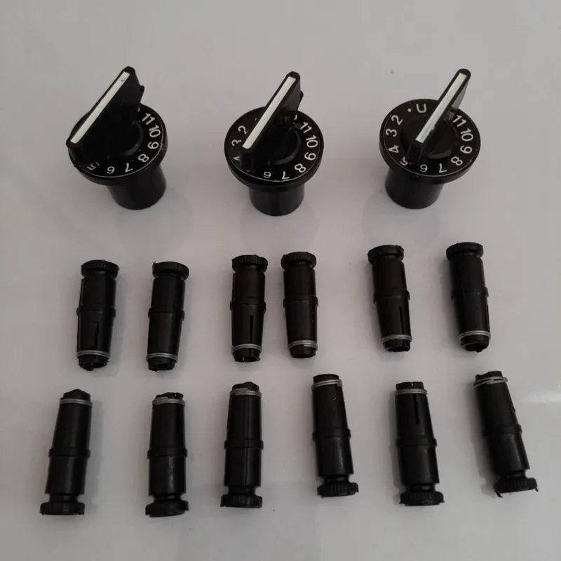 3عددکلیدکانال و 12عددسرولوم تلویزیون قدیمی