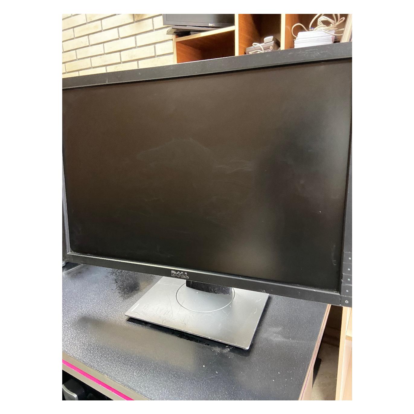 مانیتور 22 اینچ دل