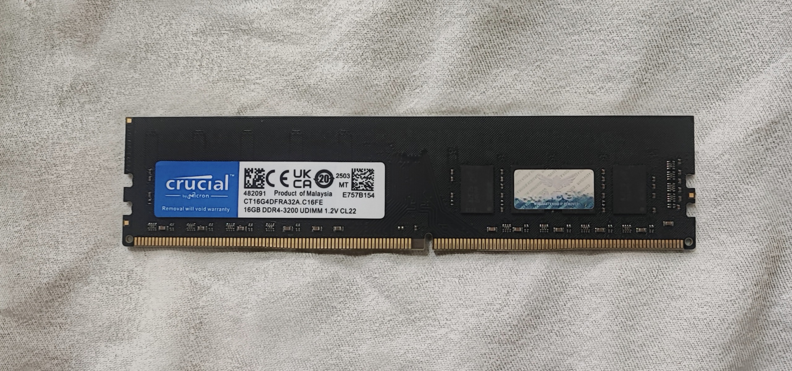 Ram DDR4 16G Crucial 3200