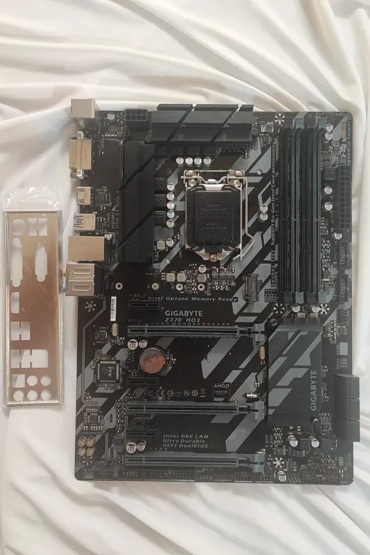 مادربورد گیگابایت Z370 HD3 ساپورت نسل 8,9 سی پی یو