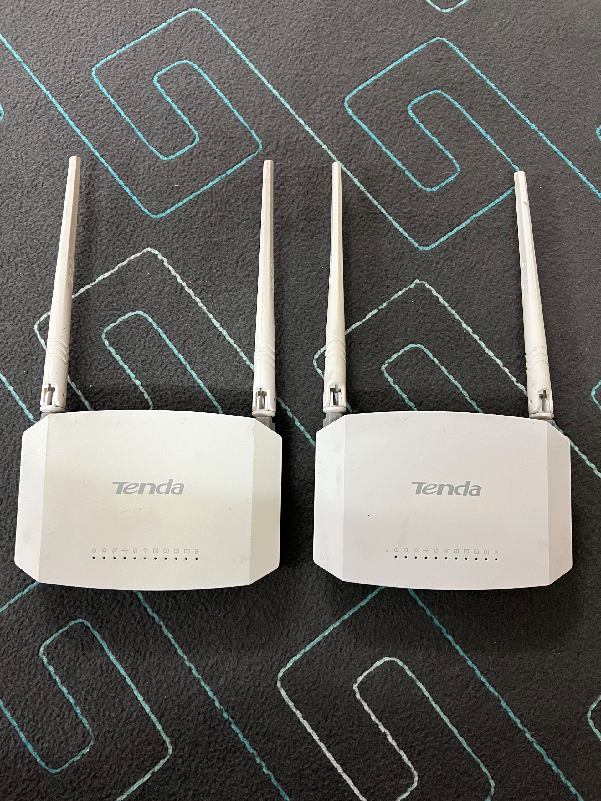 مودم دو انتن تندا سالم همراه اداپتور