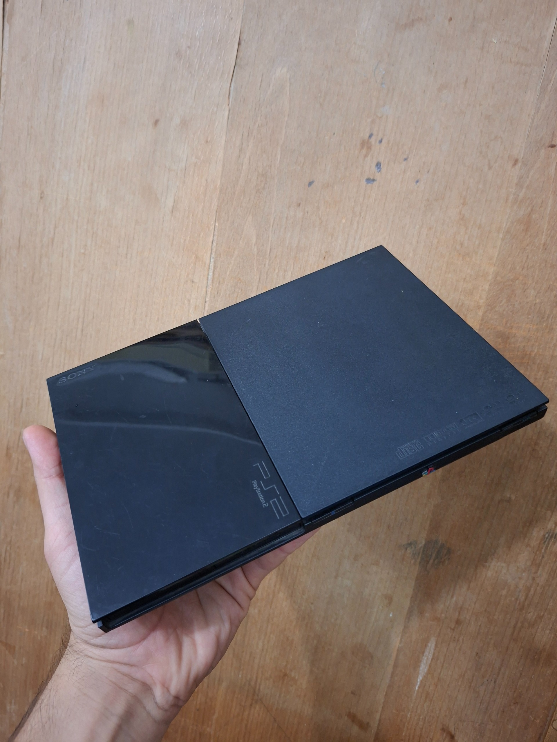 پلی استیشن PS2 تمیز و سالم بدون دسته