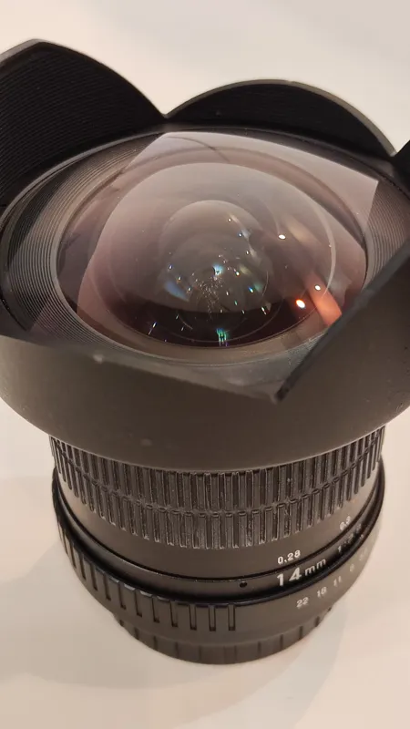 لنز سامیانگ 14mm مانت کنون