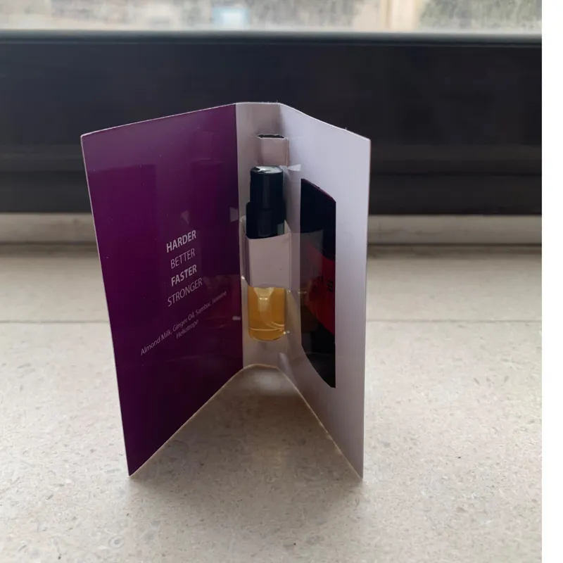عطر جیبی برند viva ویوا