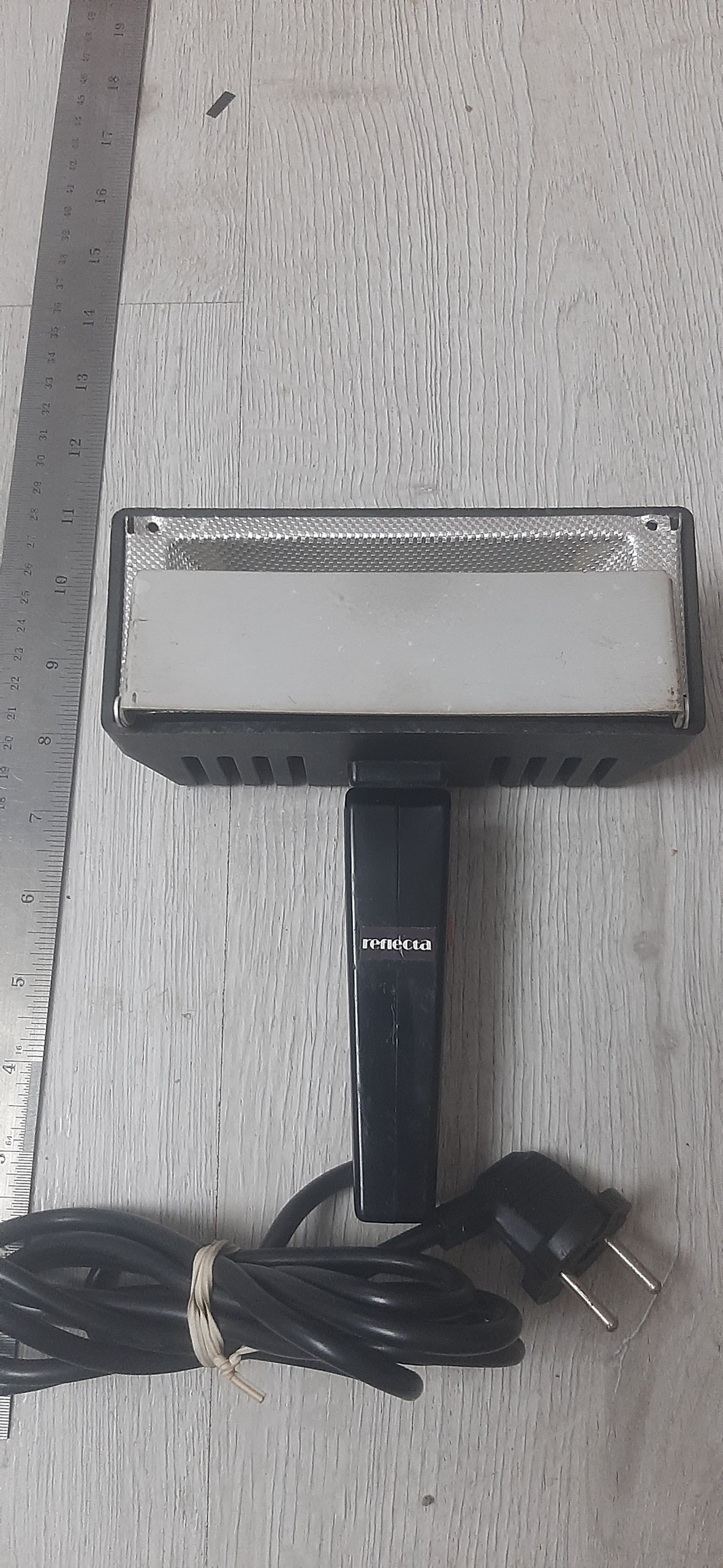 پروژکتور  1000 وات اصل آلمان ( برق 220 )