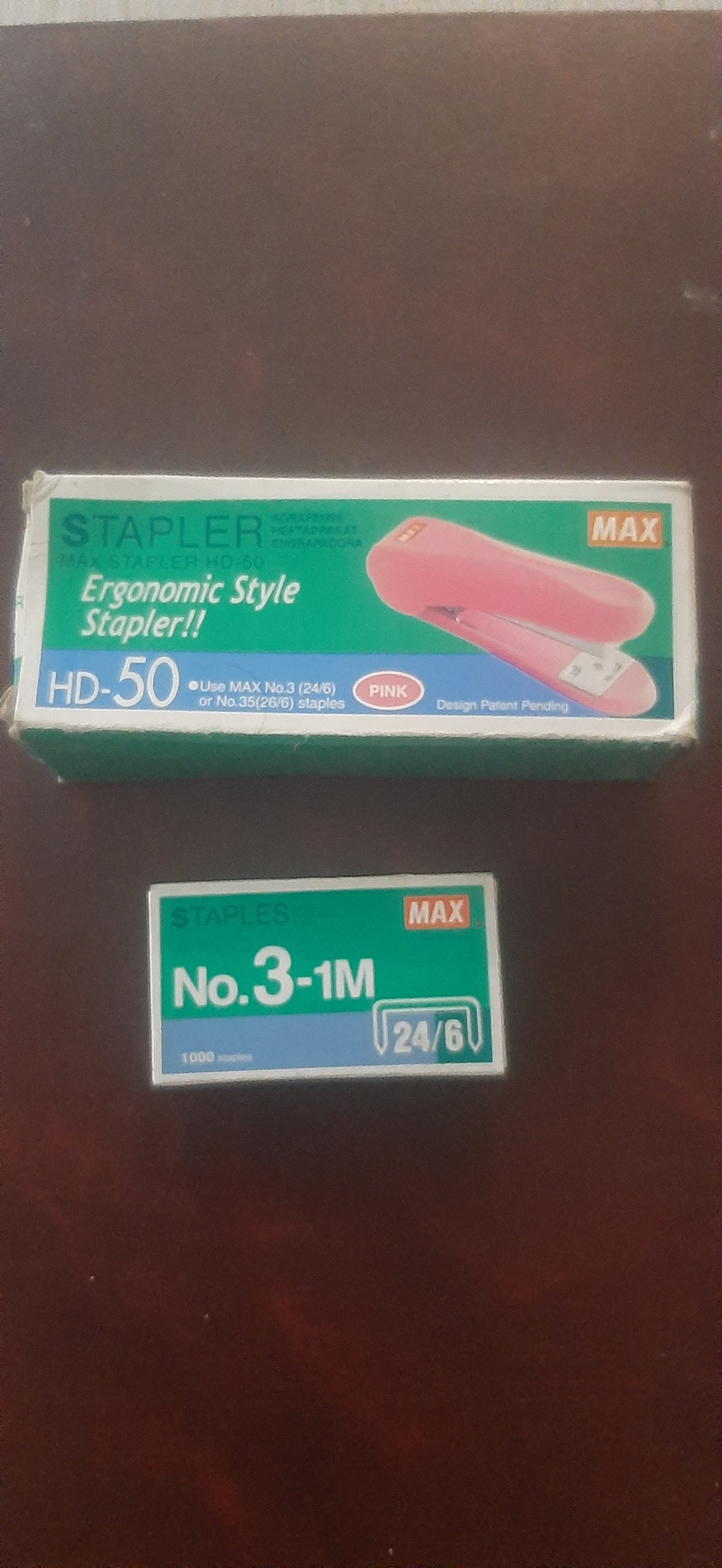 منگنه سوزن بزرگ برند ( MAX ) قدیمی (توضیحات)