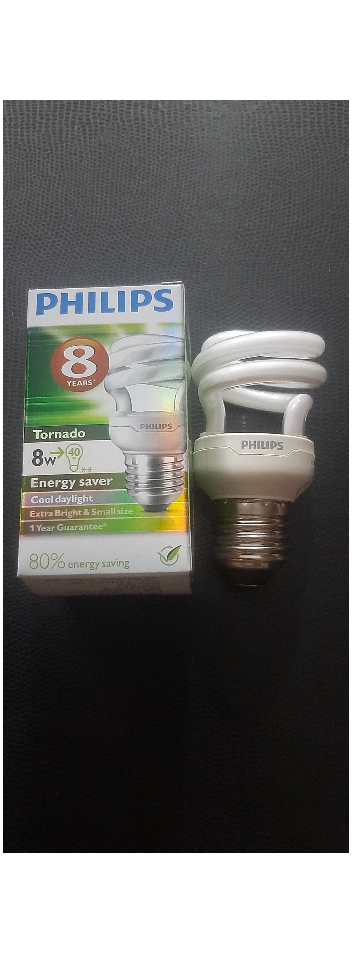 1 عدد لامپ مهتابی 8 وات PHILIPS (توضیحات)