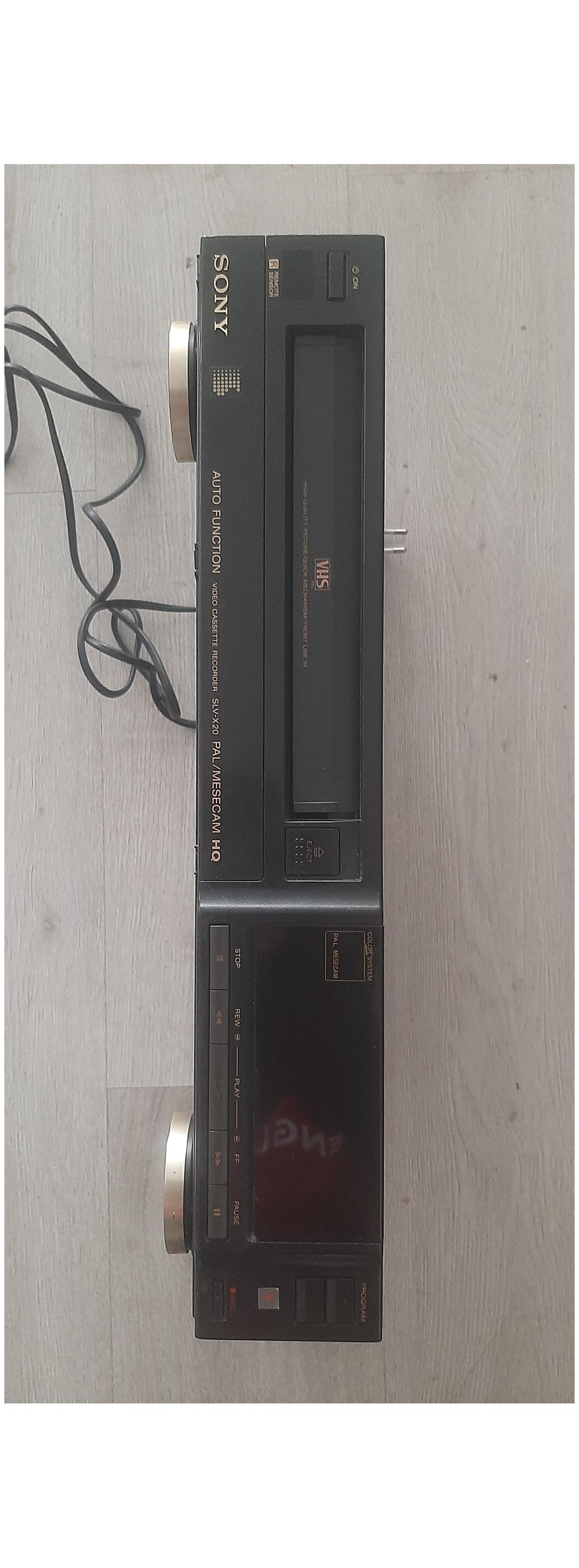 ویدیو vhs, سونی مدل X20 بسیارتمیز (توضیحات)