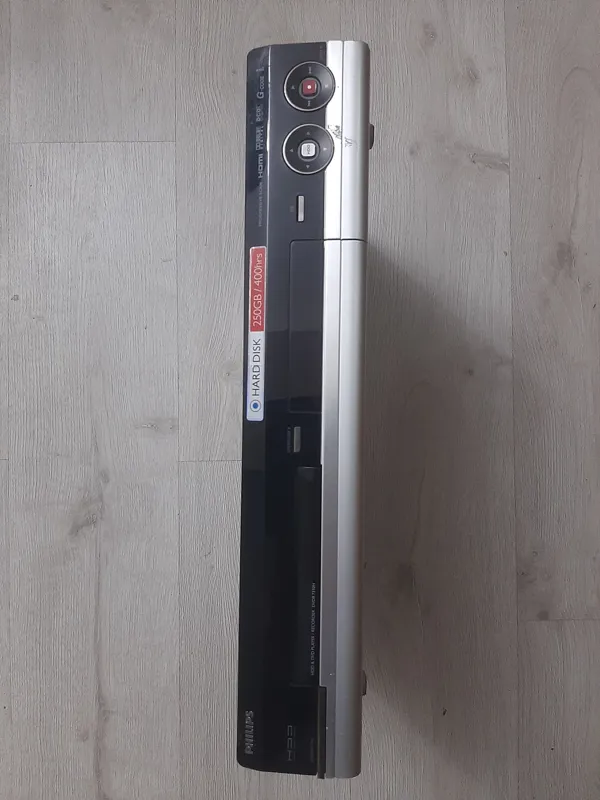 DVD , رکوردر PHILIPS با 250GB حافظه (توضیحات )
