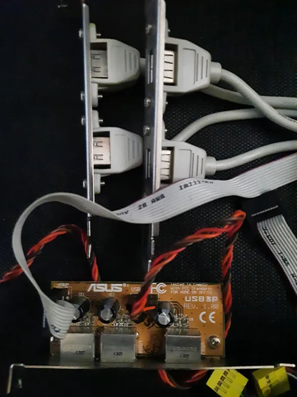پک 3 عددی پورت USB سیمدار کیس