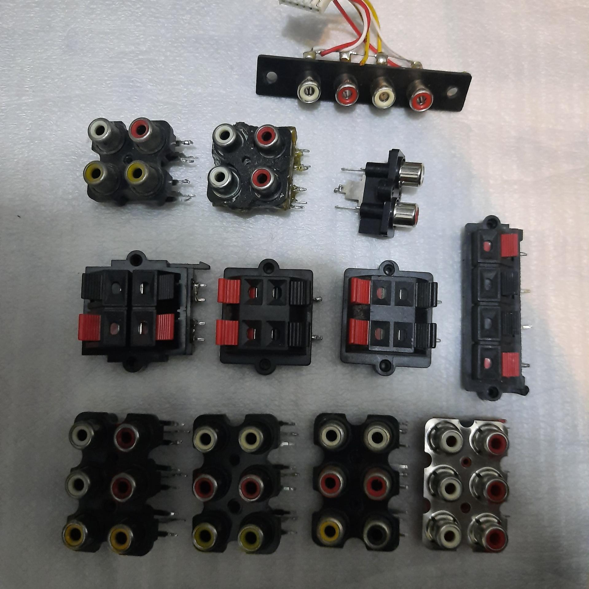 مجموعه سوکت صدا و تصویر فیشی و گیره ای
