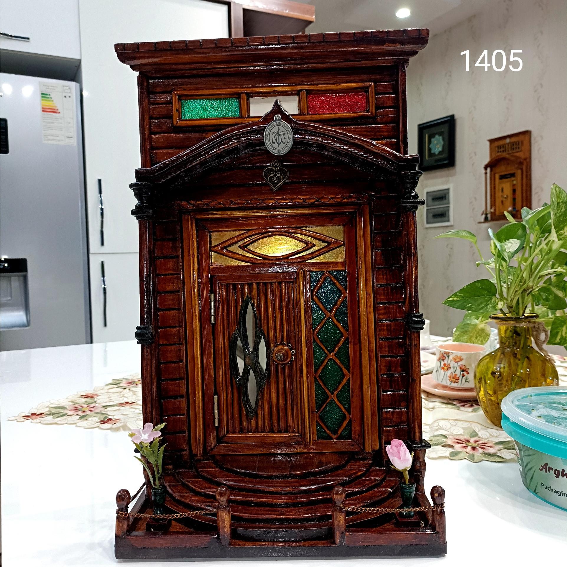 دکوری اویز درب سنتی شیک