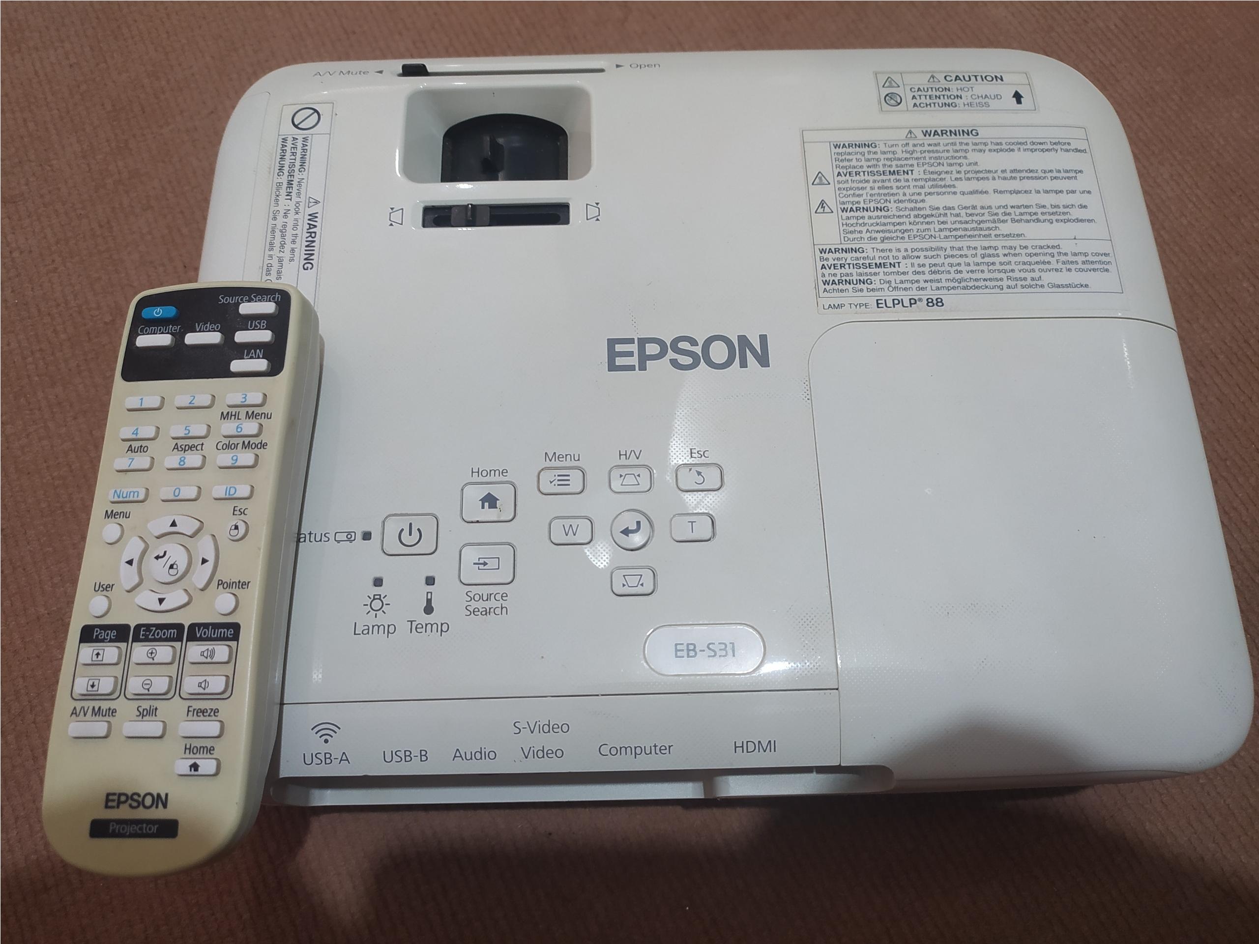 پروژکتور Epson مدل eb-s31 Epson