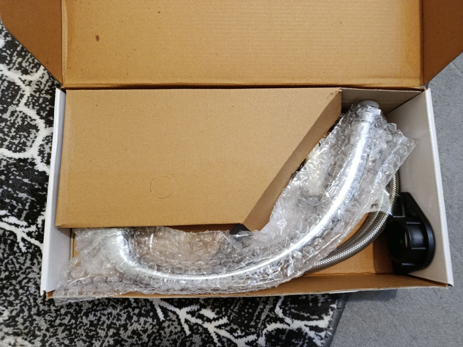 شیر سینک راسان مدل درنا