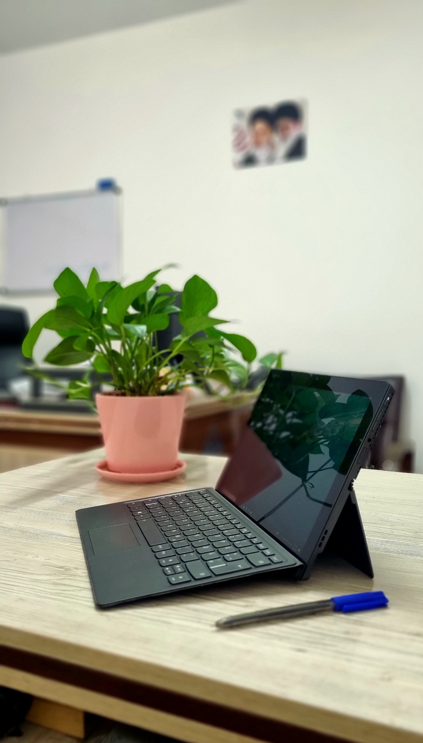 لپ تاپ تبلت قدرتمند Lenovo Miix 520
