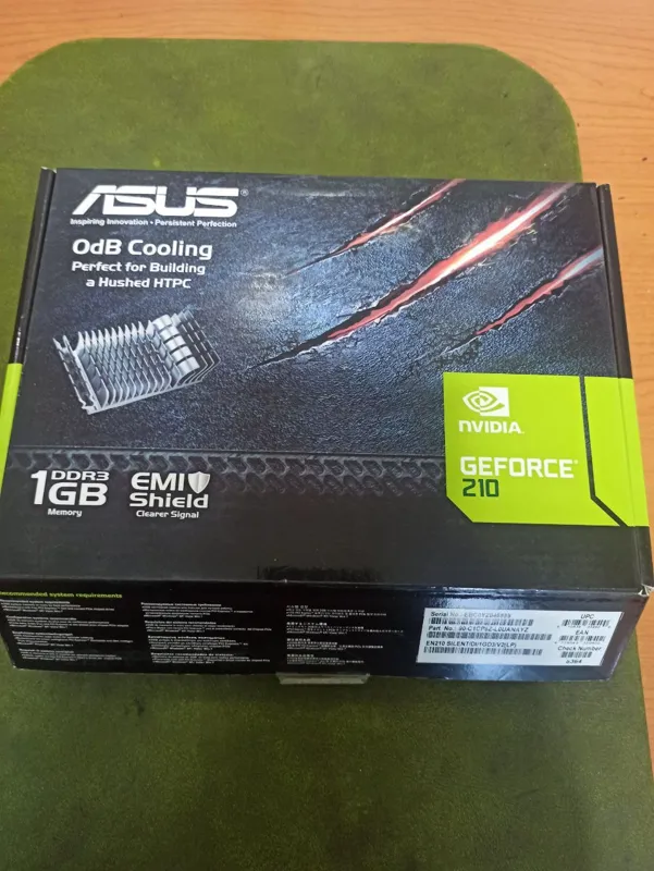 ASUS GT210 1 GB  DDR3- نو...در حد تست