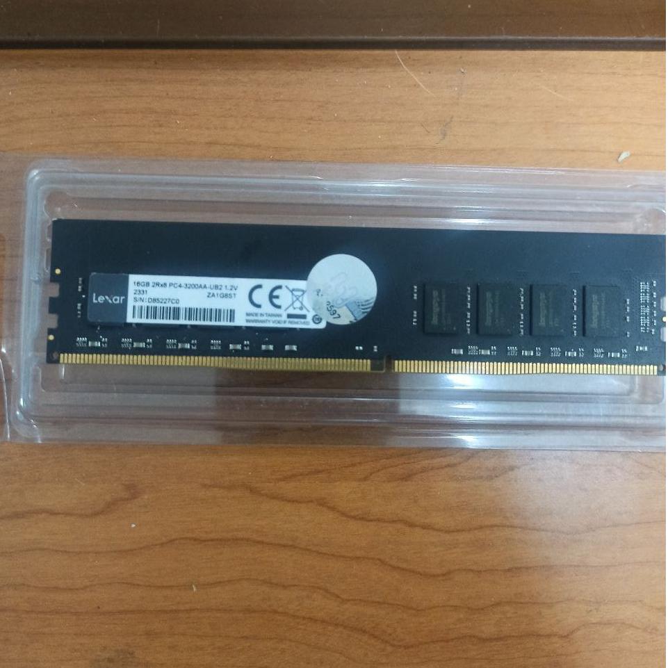 LEXAR  16 3200-گارانتی حامی- سالم و تمیز