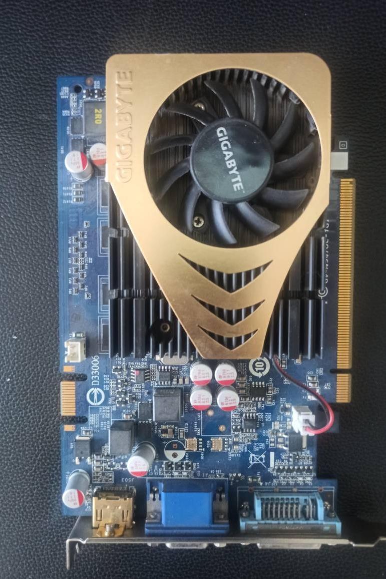 GIGABYTE GV-N94TOC یک گیگ...سالم آماده به کار
