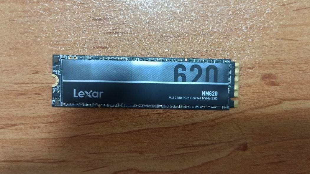 LEXAR NM620 250 GB-سلامت 94 درصد در حد نو