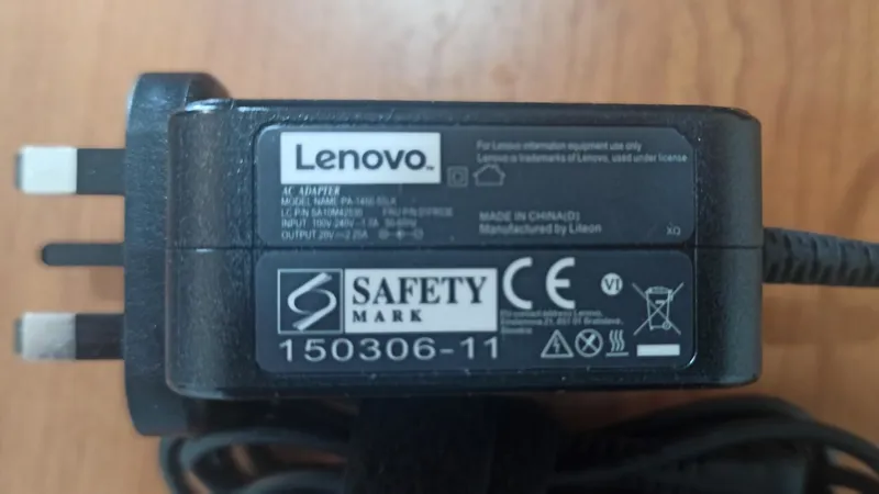 شارژر لپ تاپ 20 ولت 325 آمپر لنوو