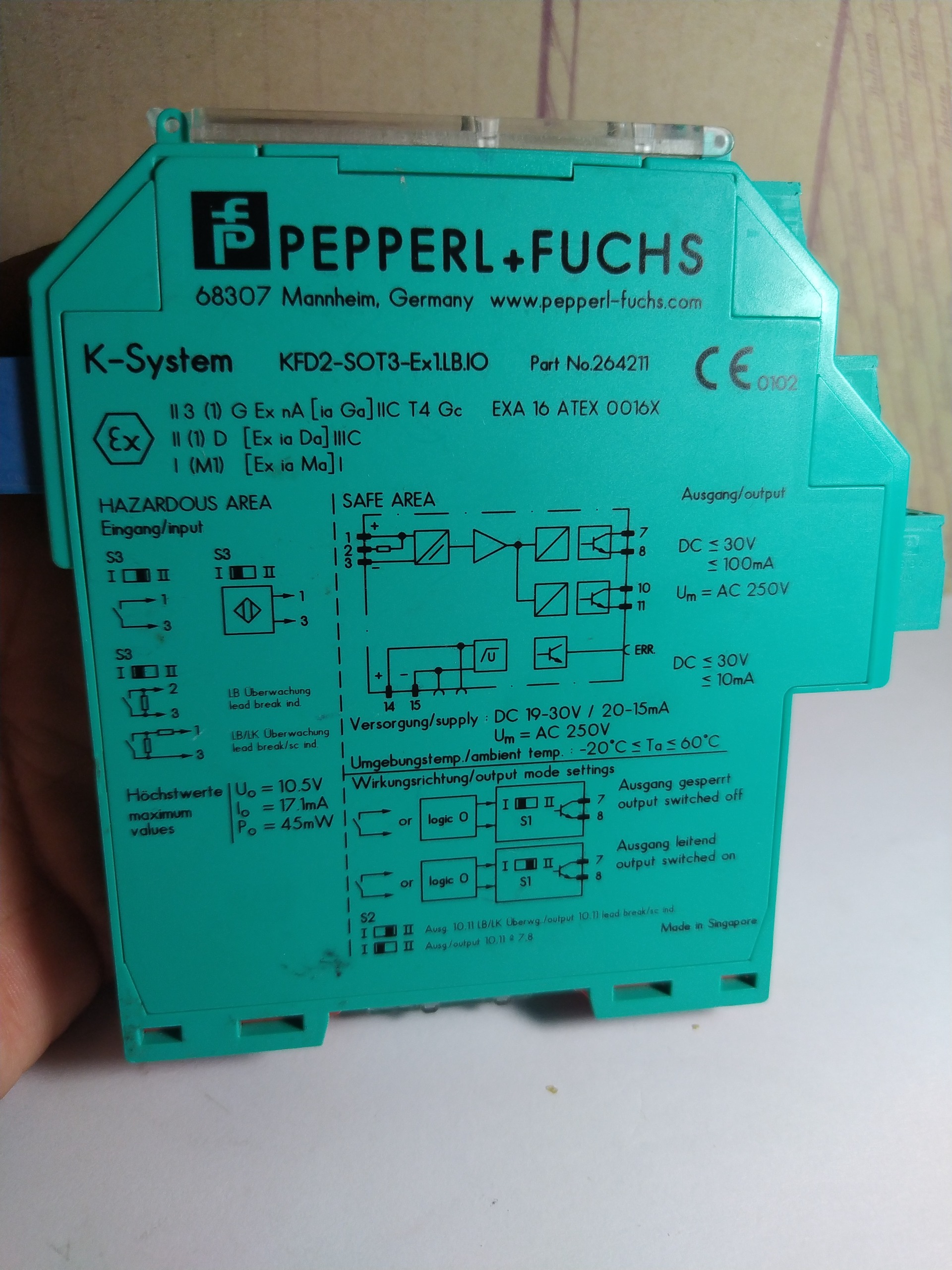منبع تغذیه فرستنده Pepperl Fuchs ساخت سنگاپور