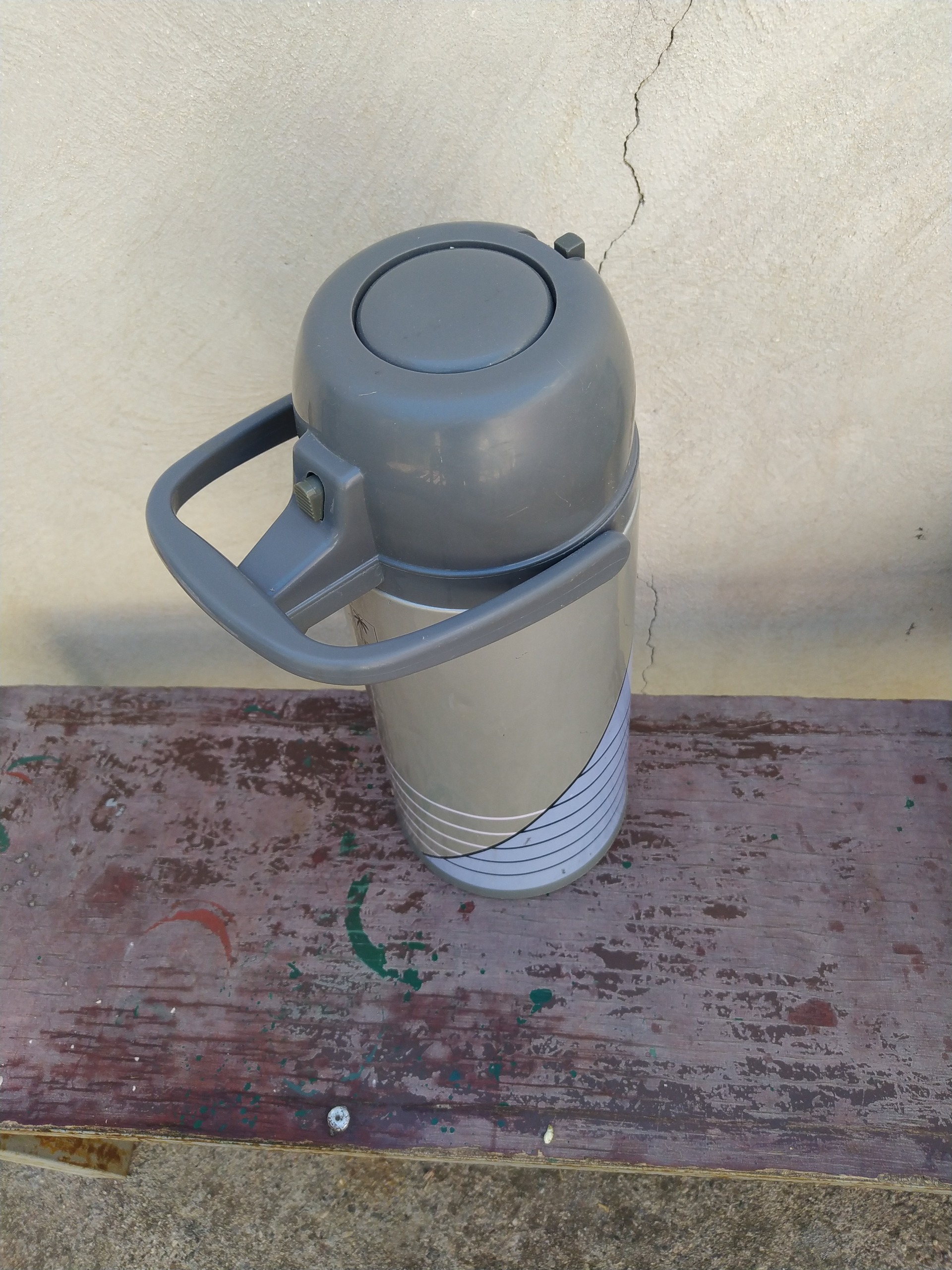 فلاکس پمپی بزرگ قدیمی