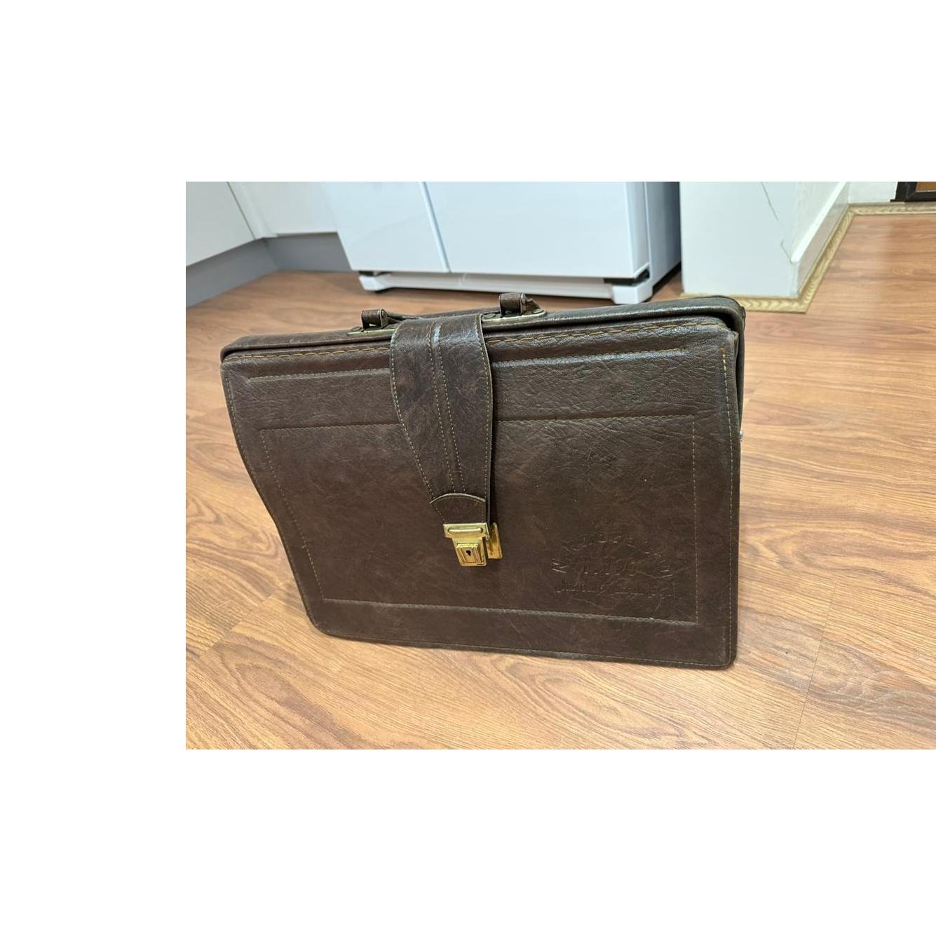 کیف پزشکی پزشکان وکادر درمان