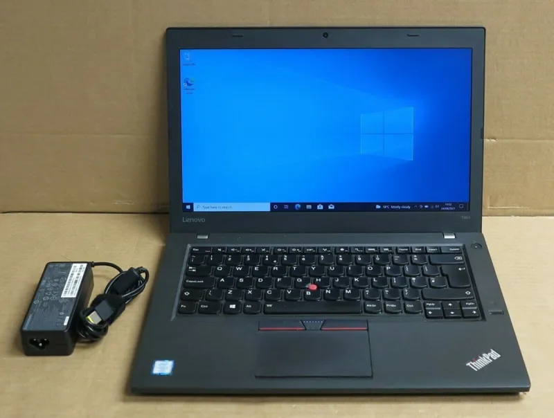 لپ تاپ باریک و دوباتری همزمان LENOVO T460