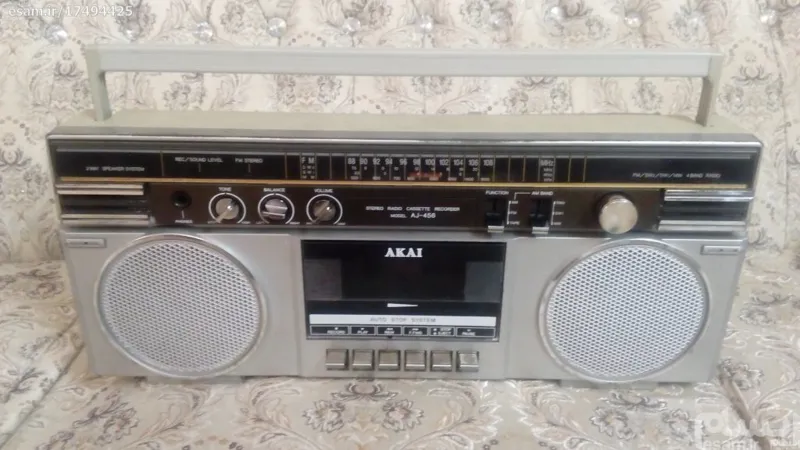 رادیو صبط اکایی ،رادیو سالم، کاست سرویس میخواد