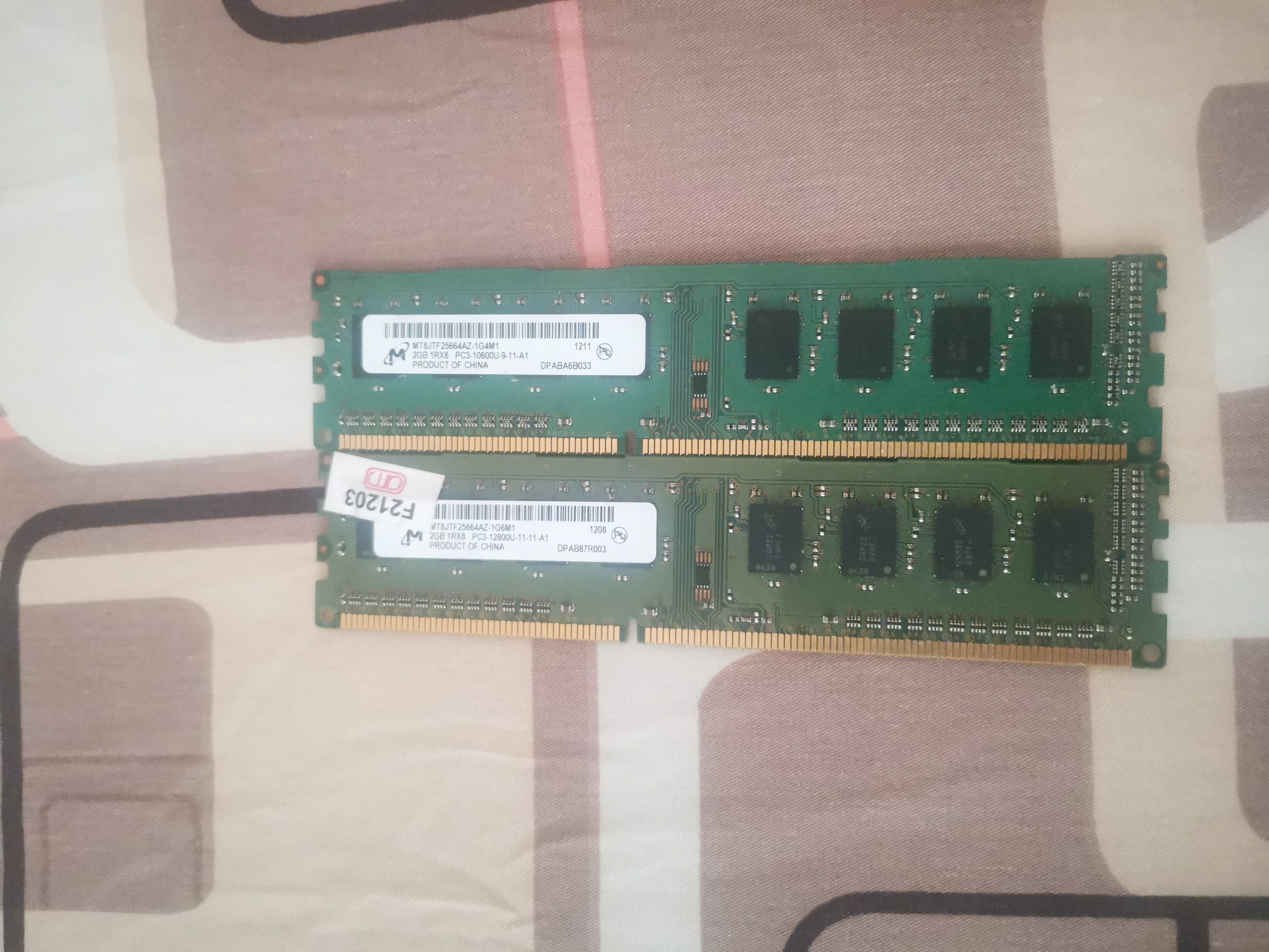 دو عدد رم دو گیگ ddr3