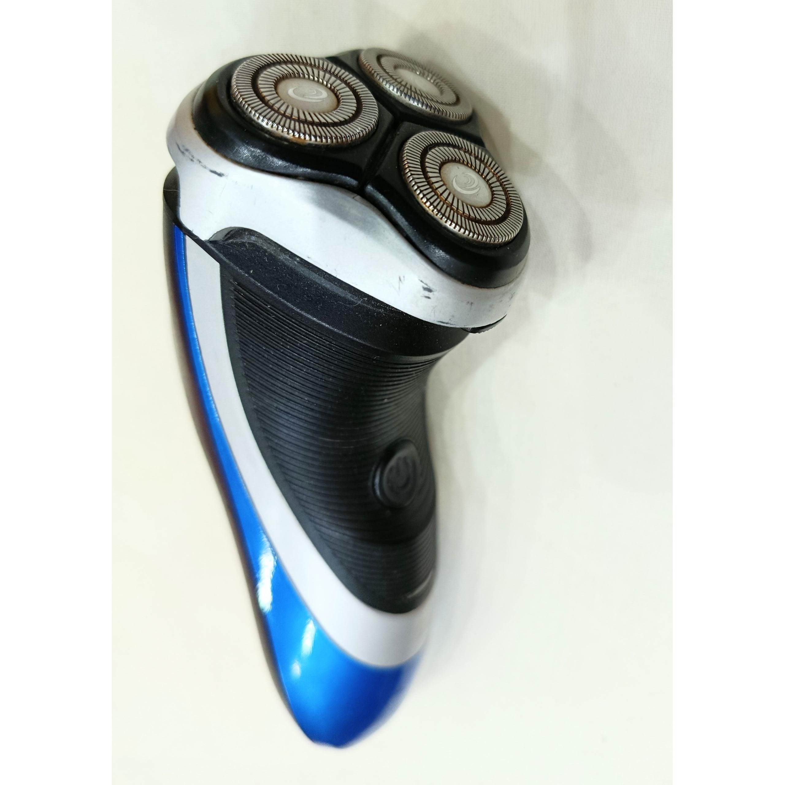 ریش تراش فیلیپس مدل AT890