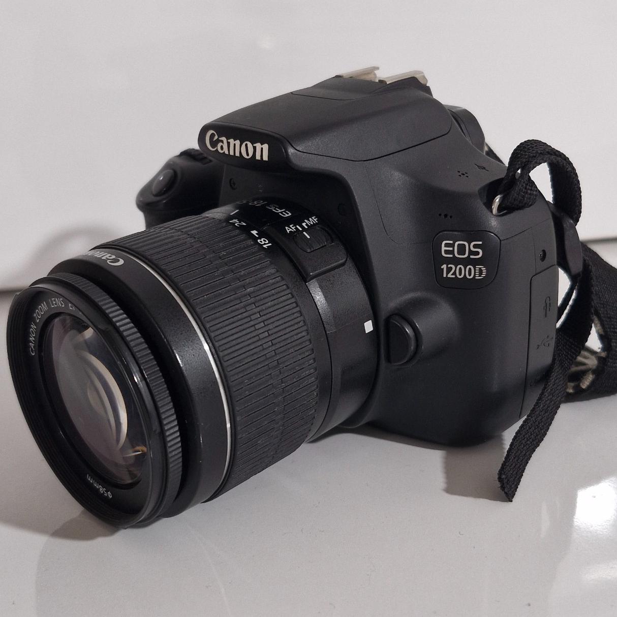 دوربین Canon 1200D زیر 10 هزار شات