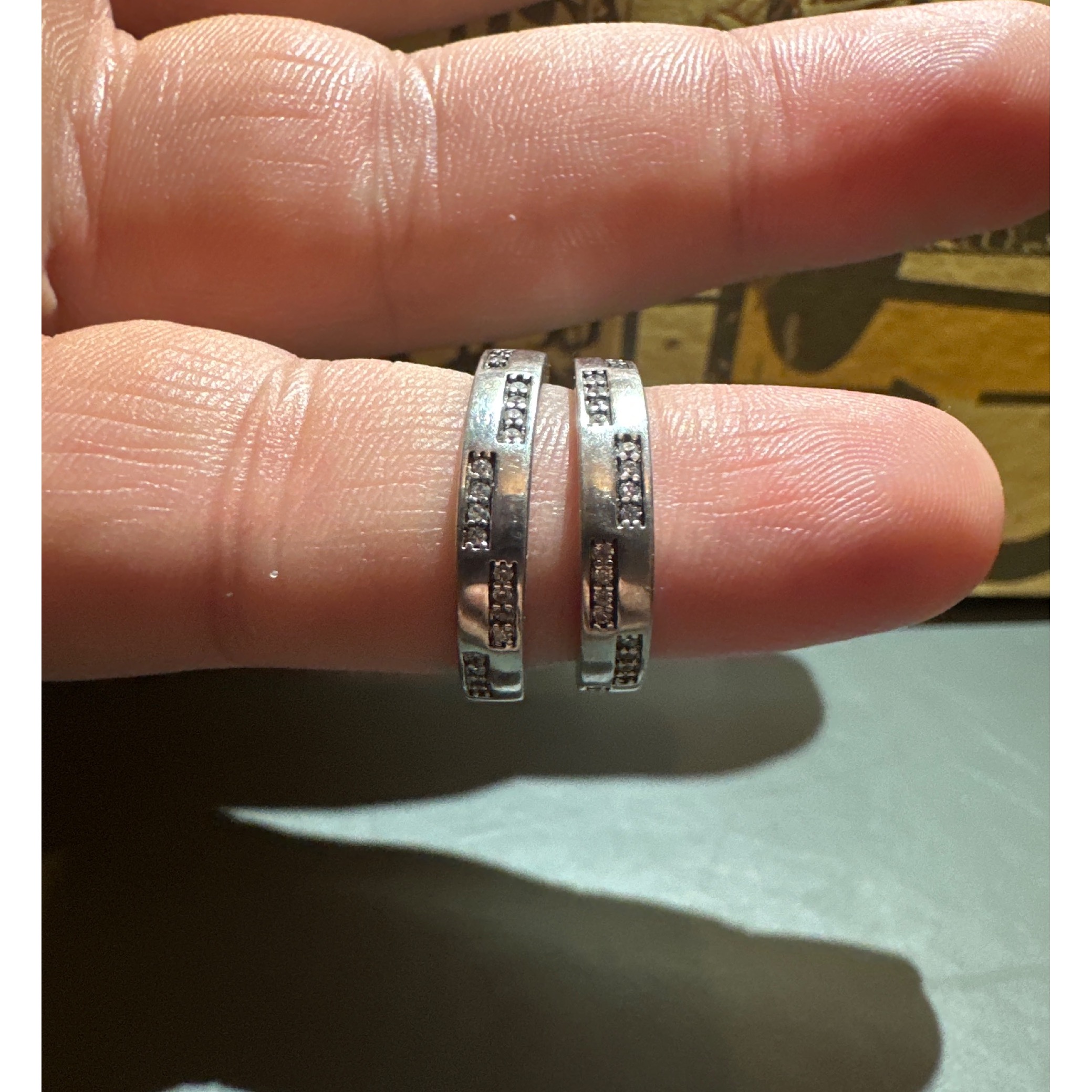 یک جفت حلقه زنانه و مردانه