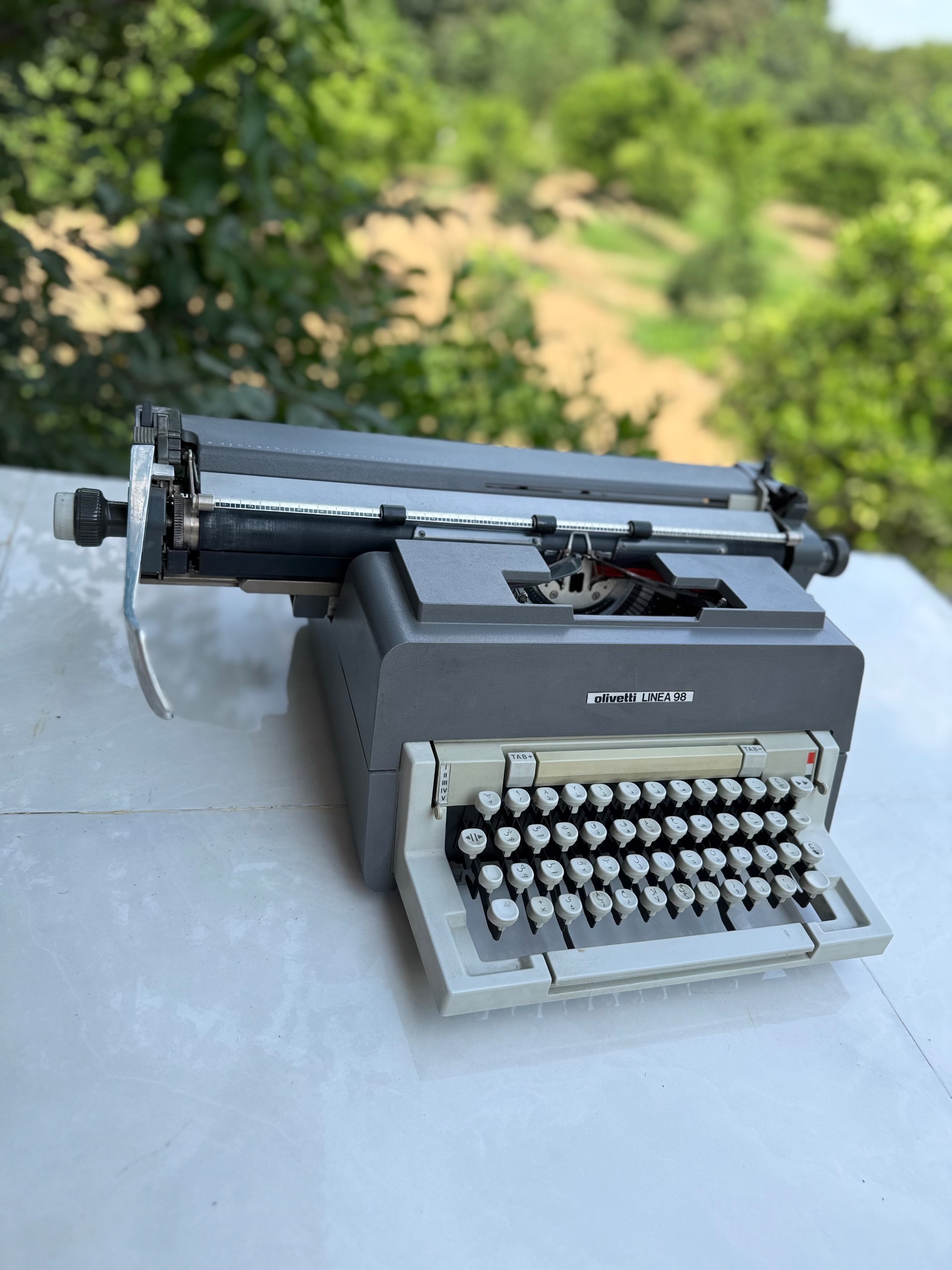 دستگاه تایپ کلکسیونی