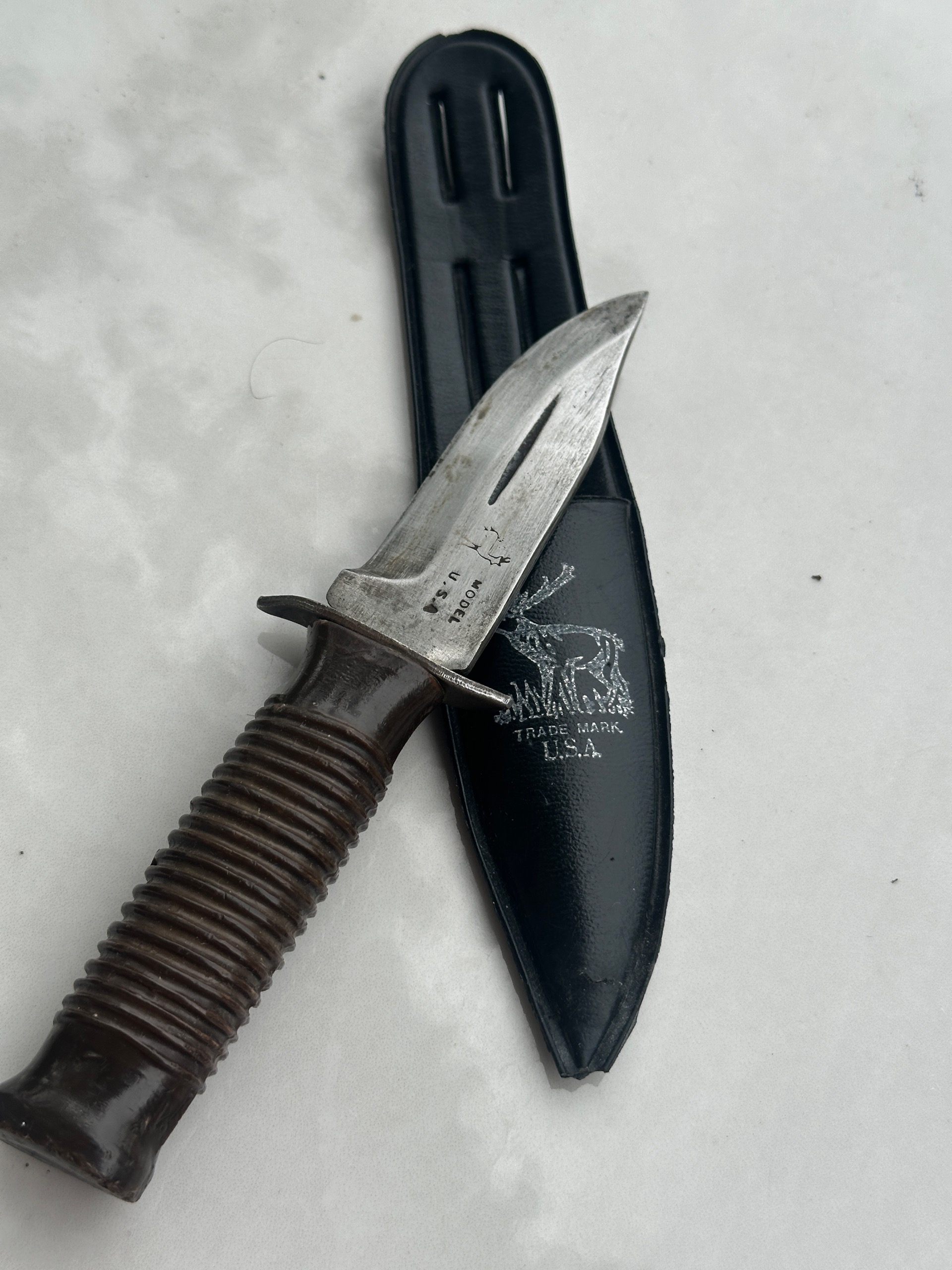 چاقو کلکسیونی آمریکایی