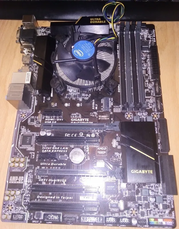 مادربرد گیگابایت Z170 D3H معیوب