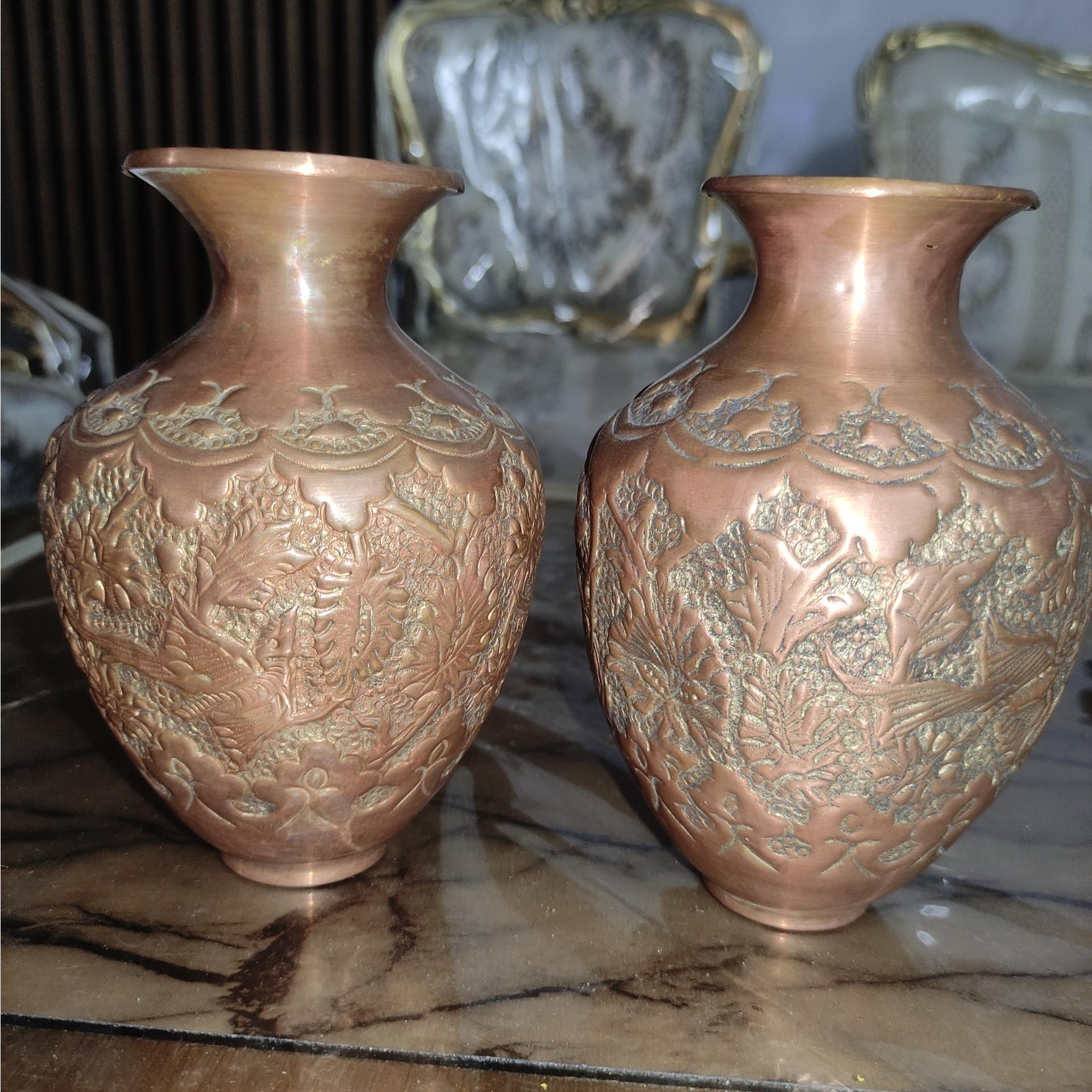 گلدان مسی بسیار زیبا وکمیاب